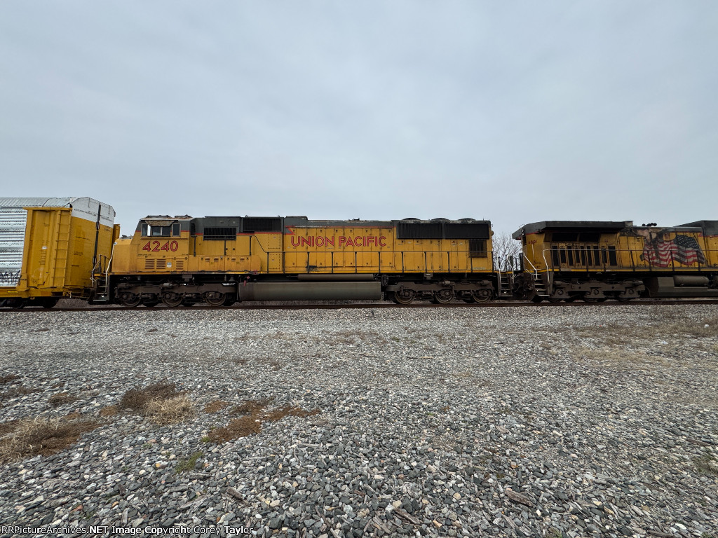 UP 4240